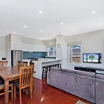 Merri Place