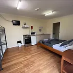 Turn-In Motel