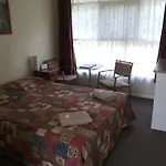 Southern Right Motor Inn
