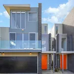 Merri Seaview - Seaside Accommodation Near The Cbd