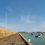 The Bay - Luxury Accommodation By The Sea