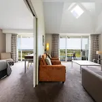 Lady Bay Resort