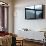 Central Hideaway-Close To Everything