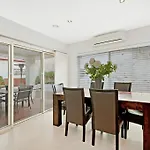 Central Warrnambool Townhouse