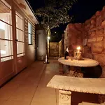 Apartment 35