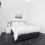 Coastal Vibe Apartments