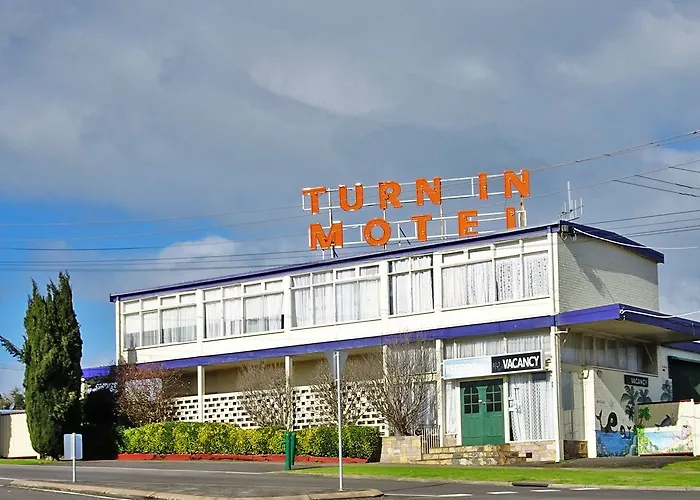Turn-In Motel