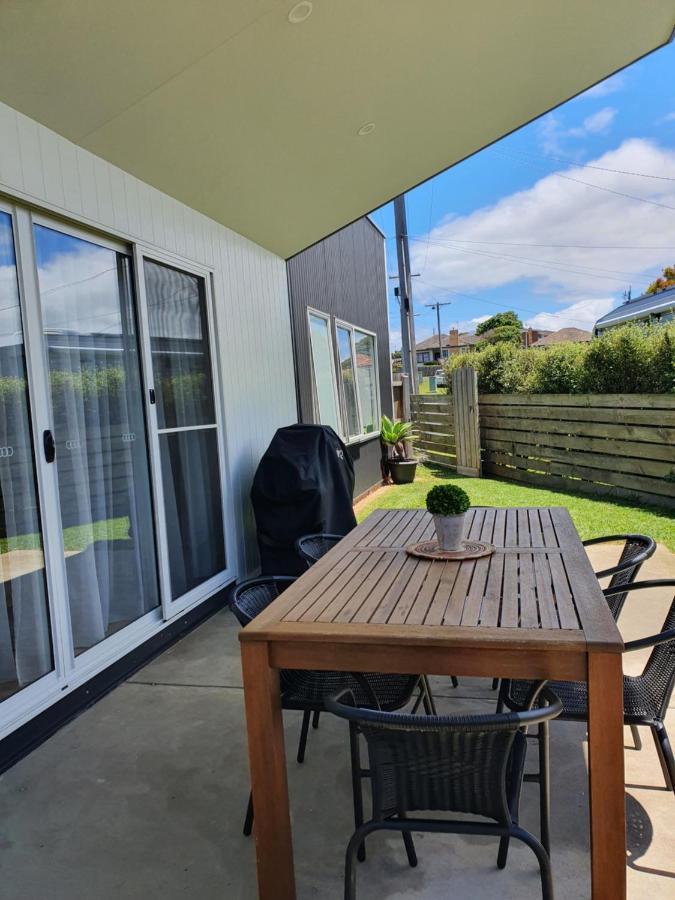 Wayamba * Warrnambool