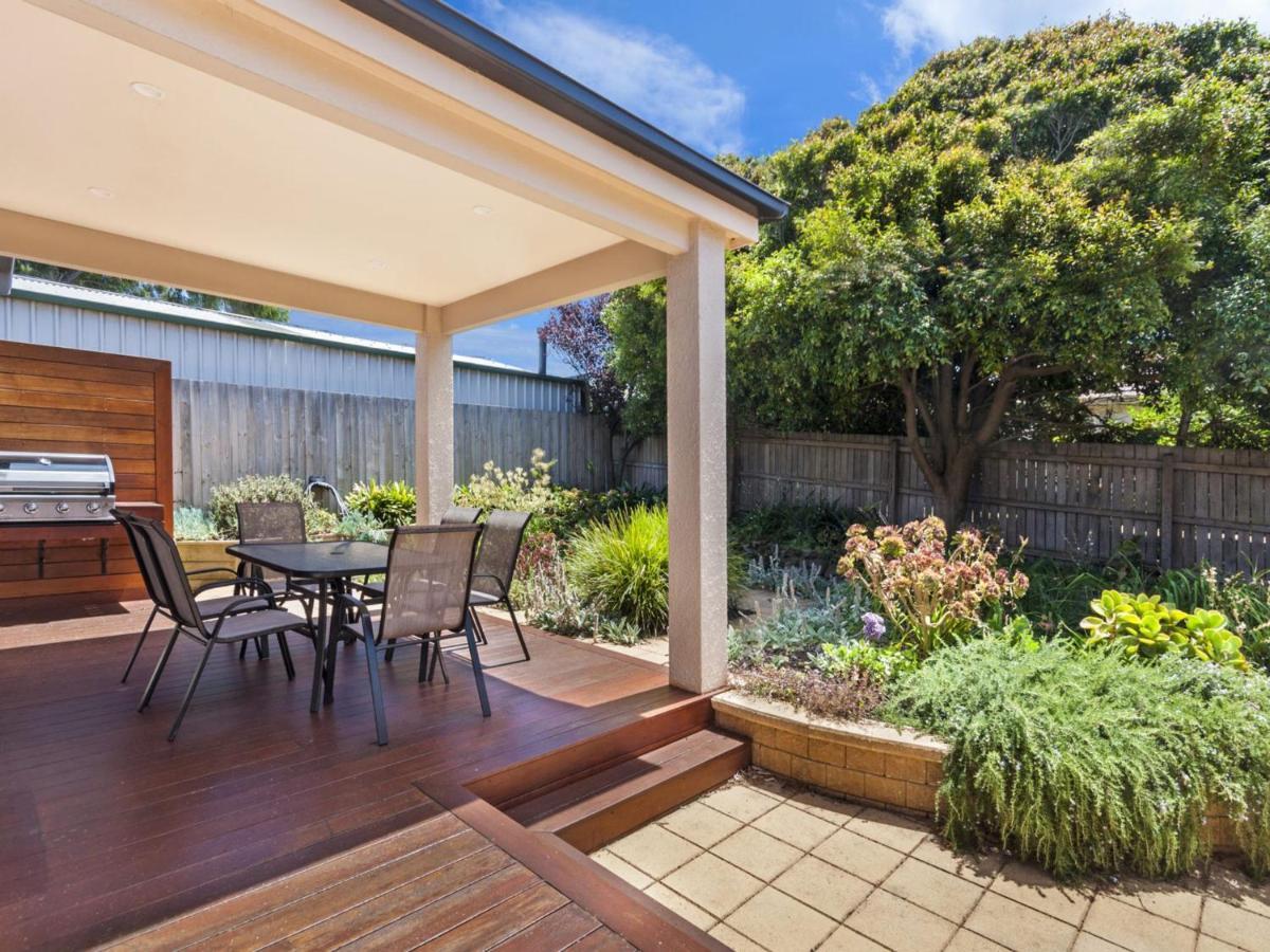 Merri Place