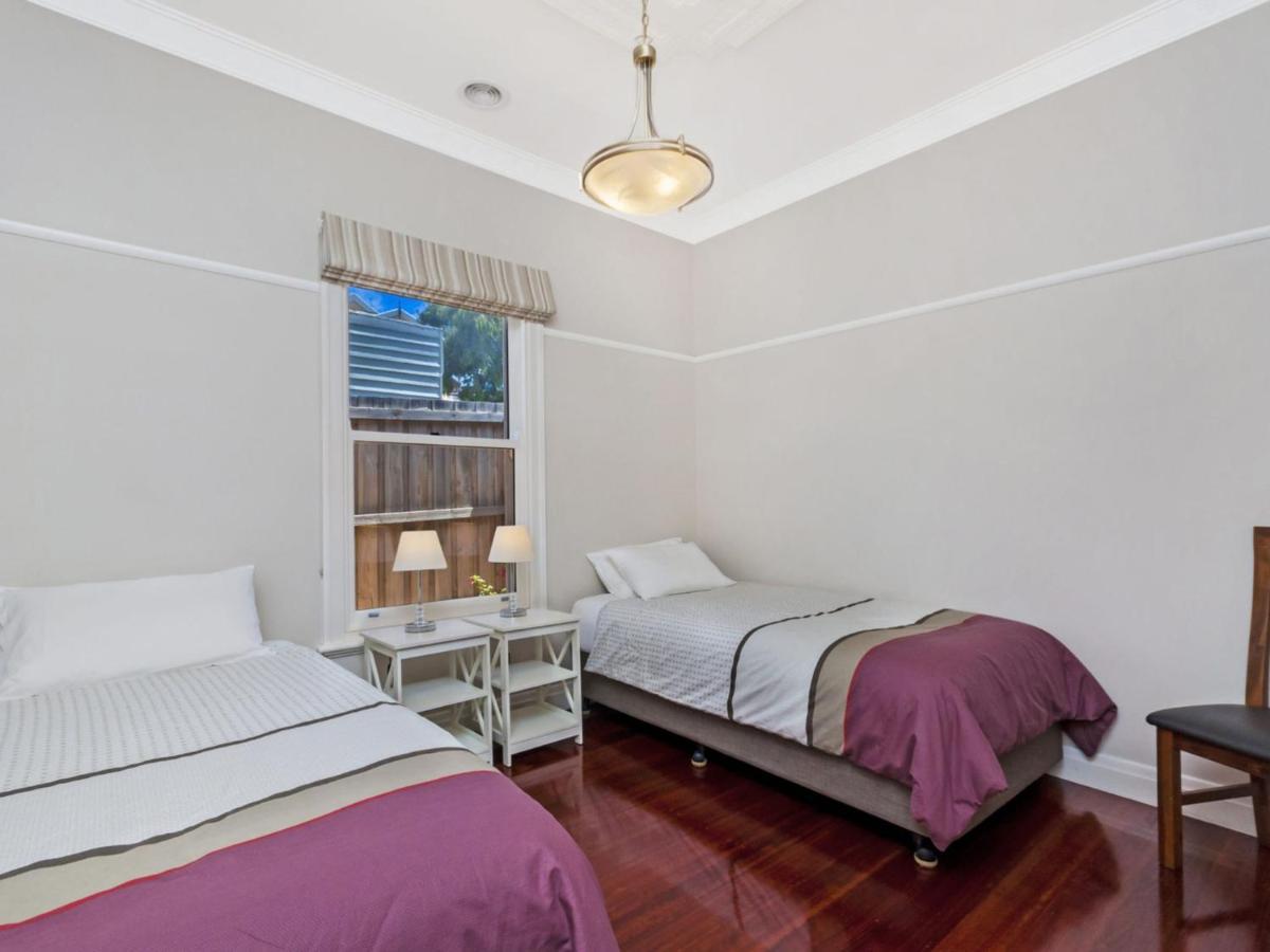 Merri Place