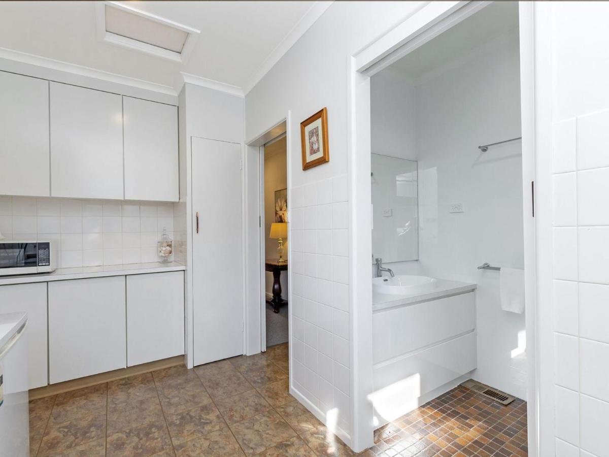 Shirley Grove Holiday home *