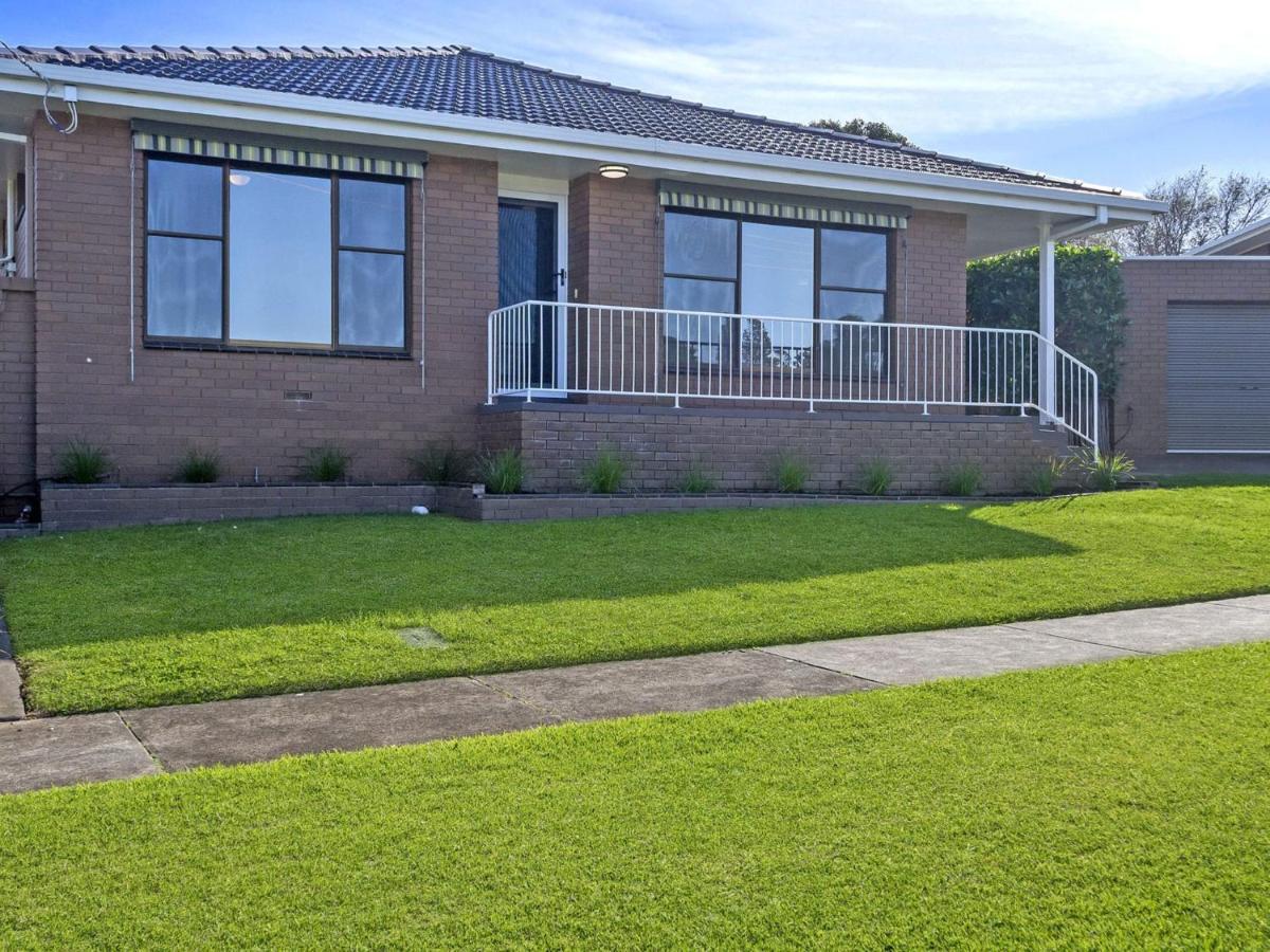 Shirley Grove Holiday home Warrnambool