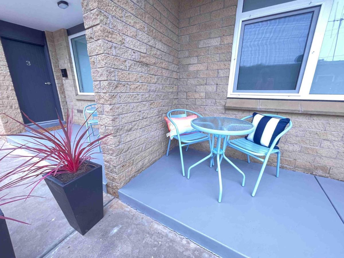 Botanic Racecourse Apartment *