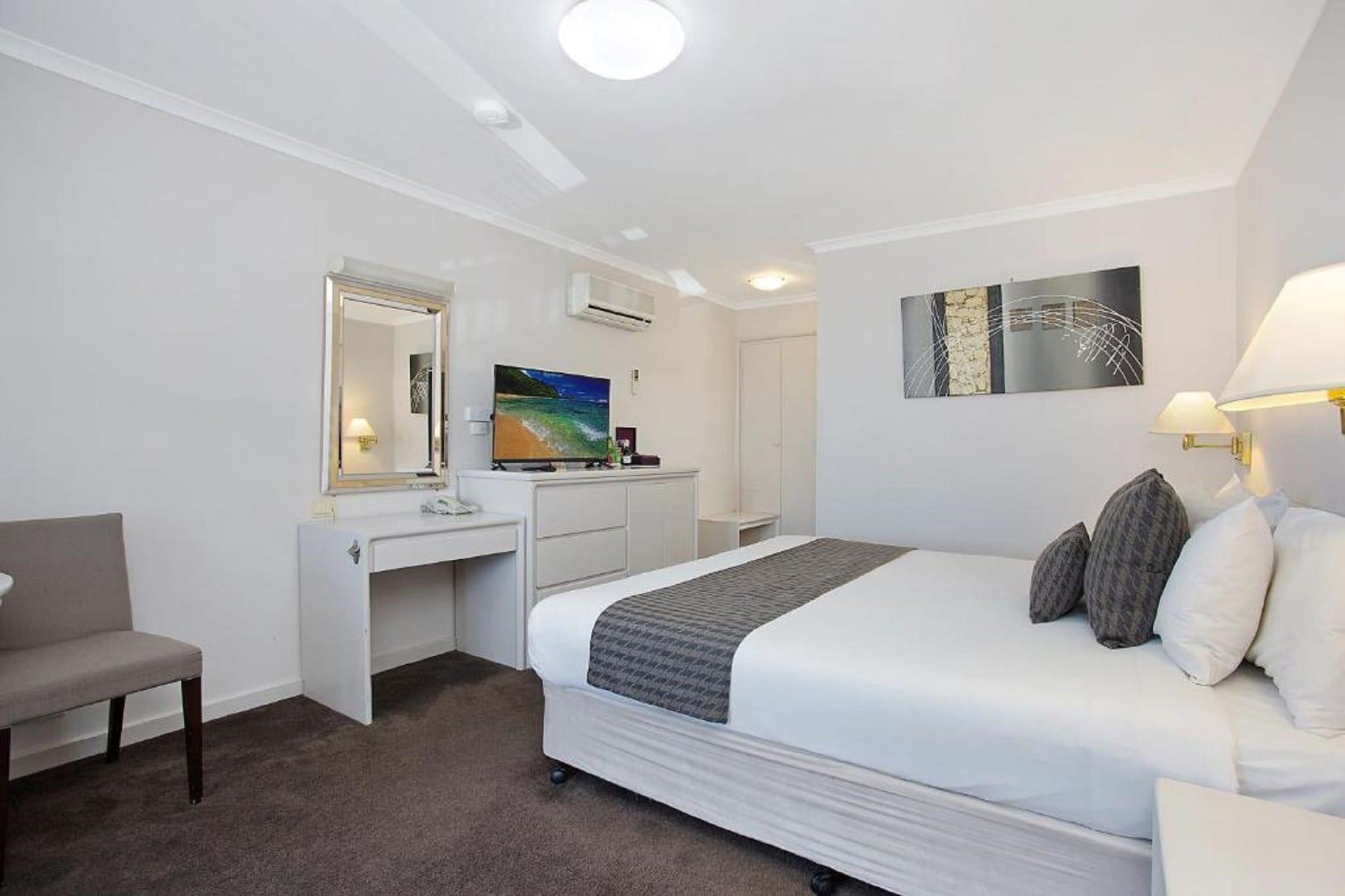 Mid Hotel Warrnambool