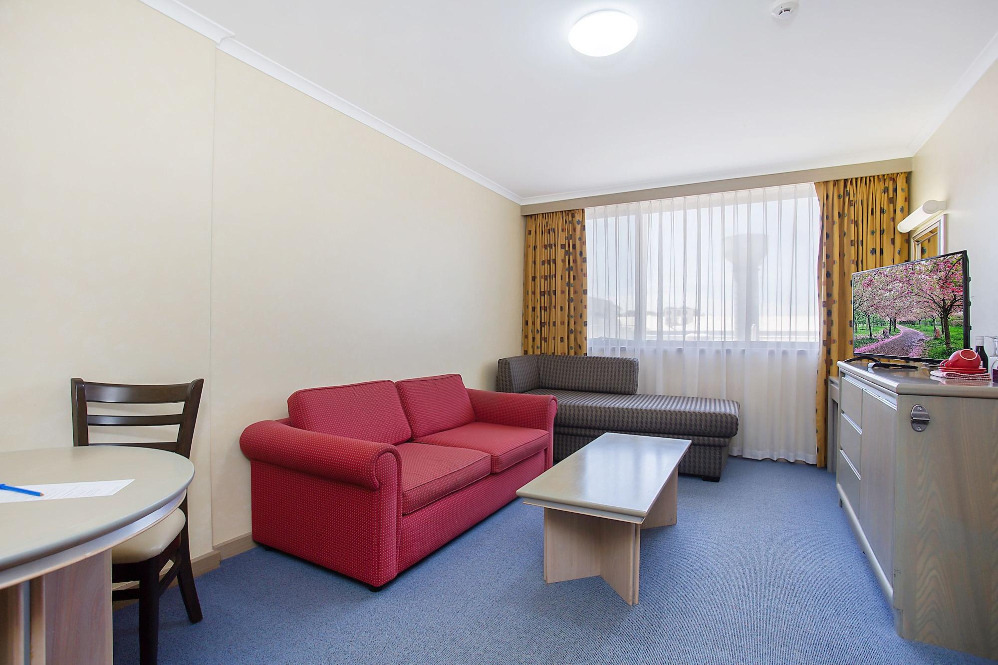 Mid 4* Warrnambool