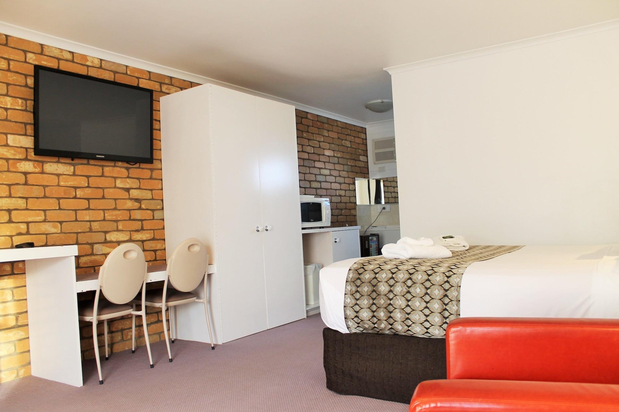 Gateway Motor Motel 3*