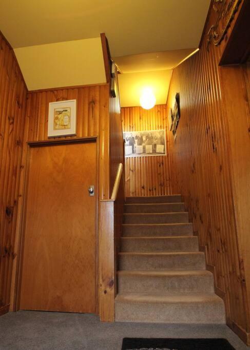 The F Project - Whole House Holiday home Warrnambool