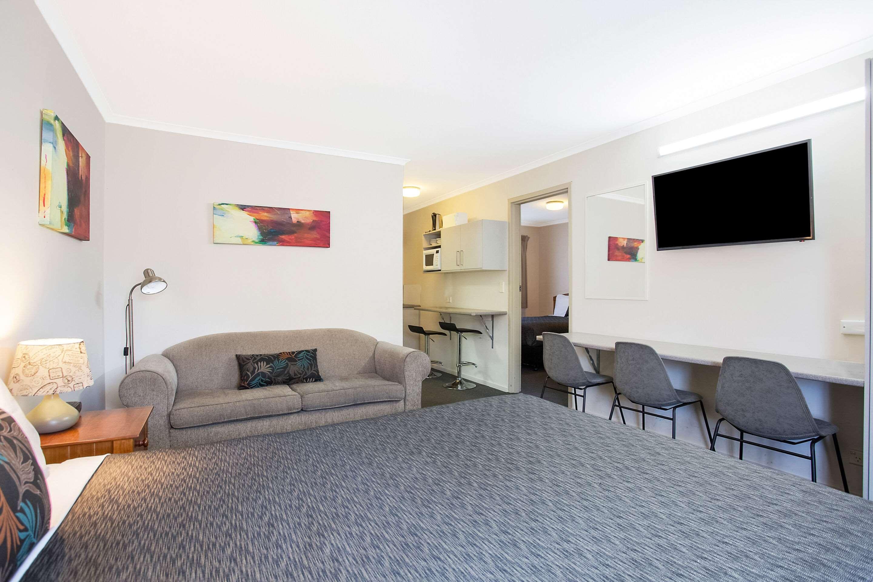 Comfort International Hotel 4*