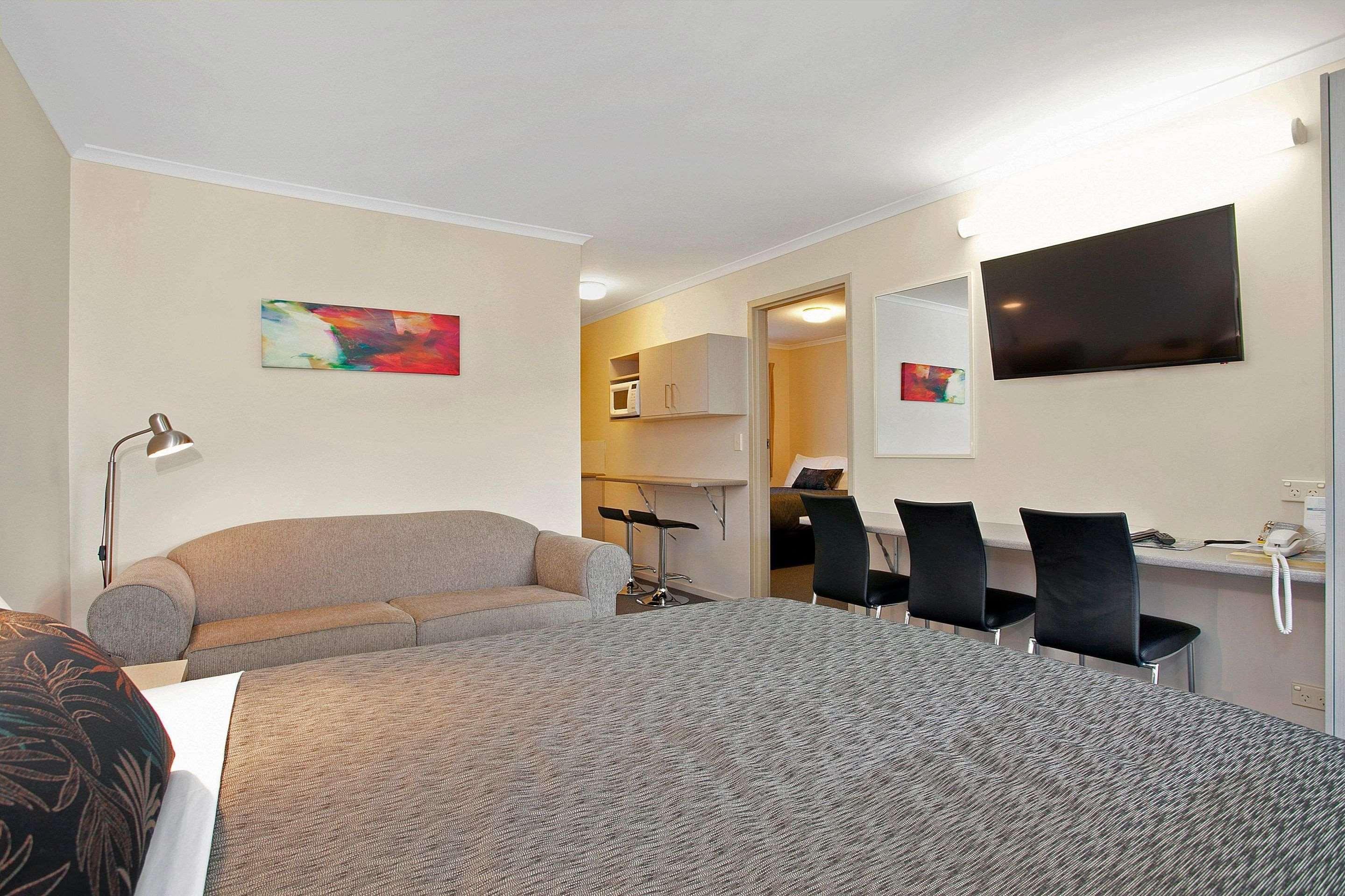 Comfort International Hotel 4*