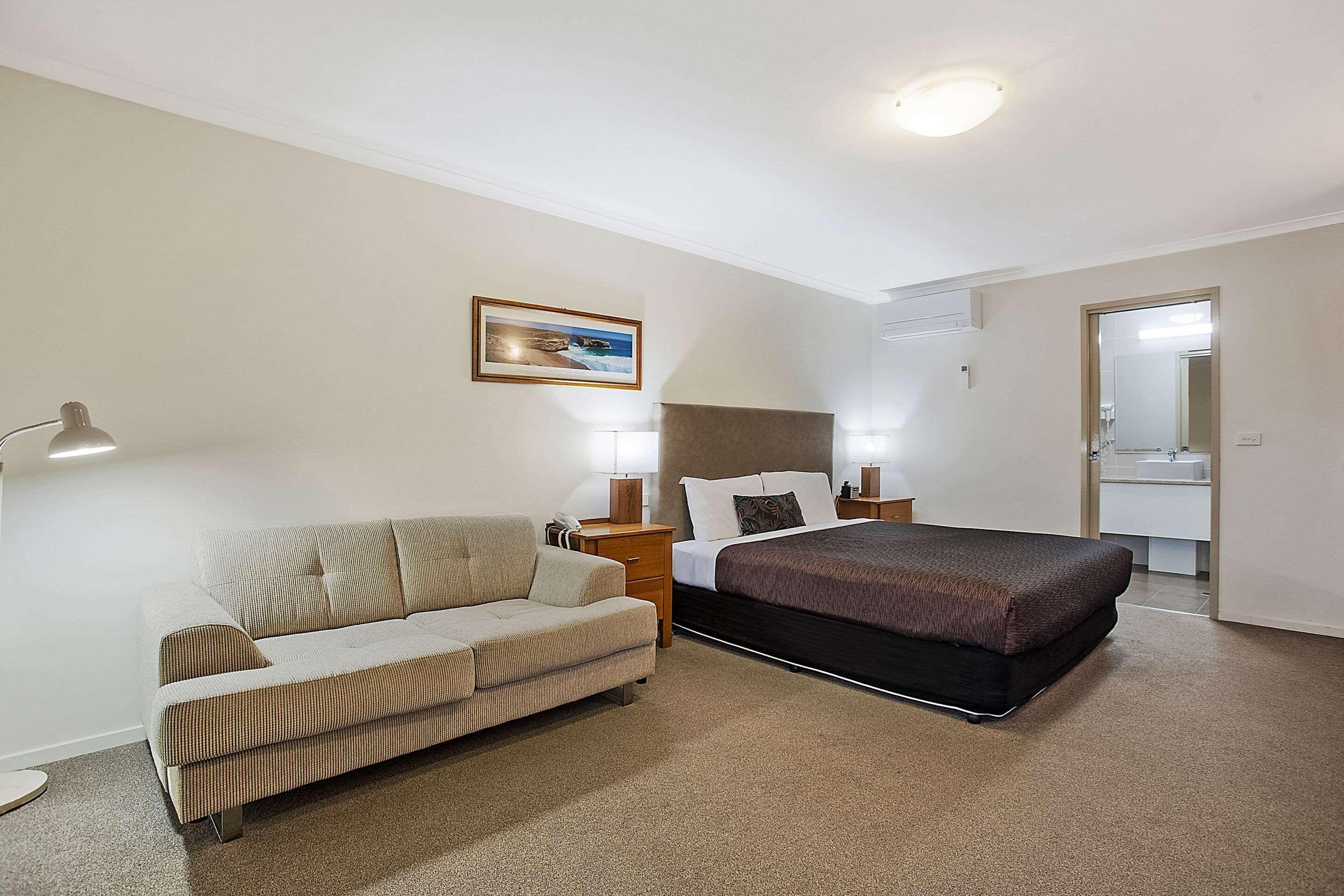 Comfort International 4*
