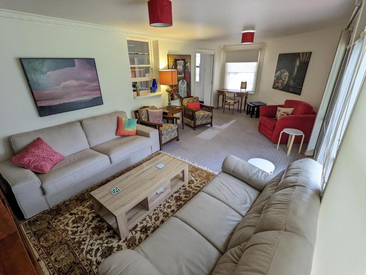 Holiday home The F Project - Whole House Warrnambool