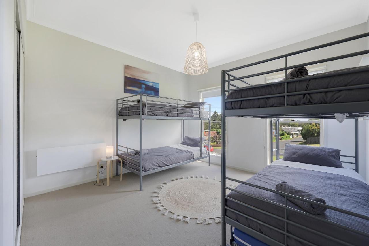 Hillside - Family Orientated Holiday home Warrnambool