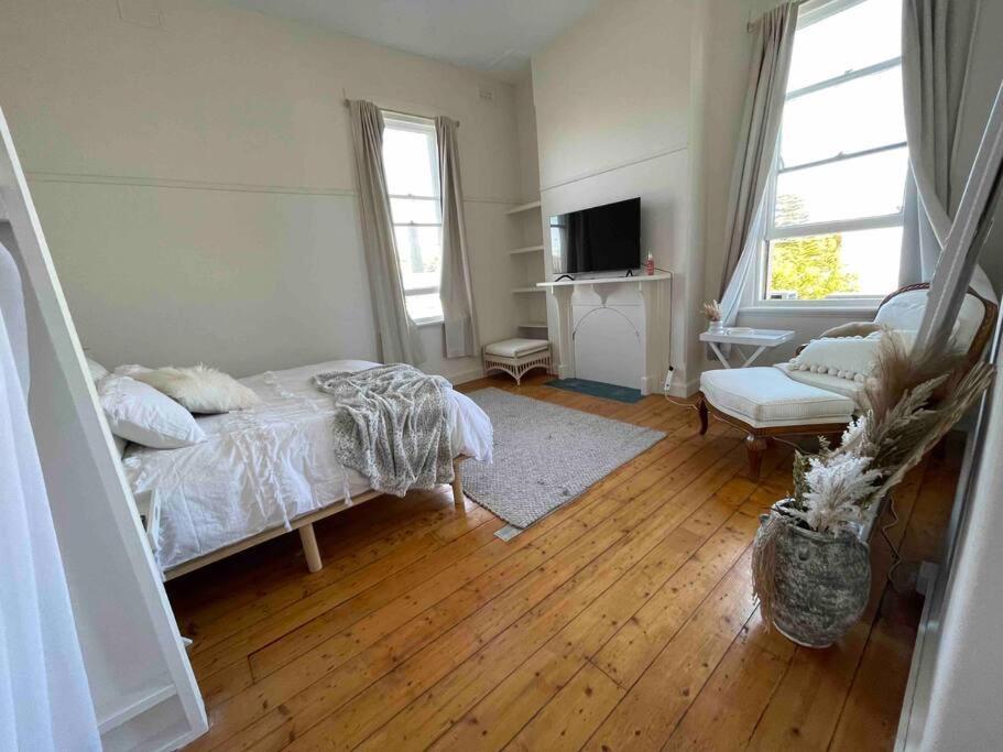 The Grayce Place. Warrnambool