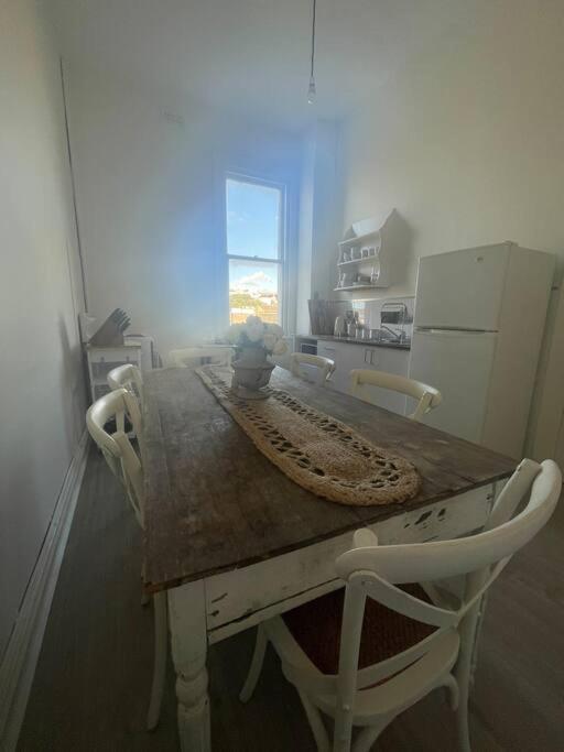 The Grayce Place. * Warrnambool