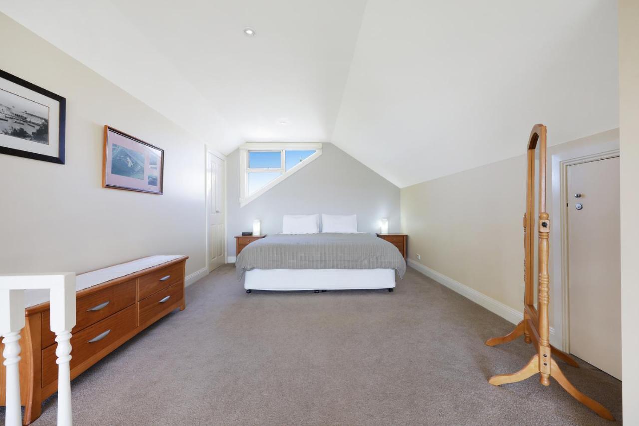 Logans - The Loft 3* Warrnambool