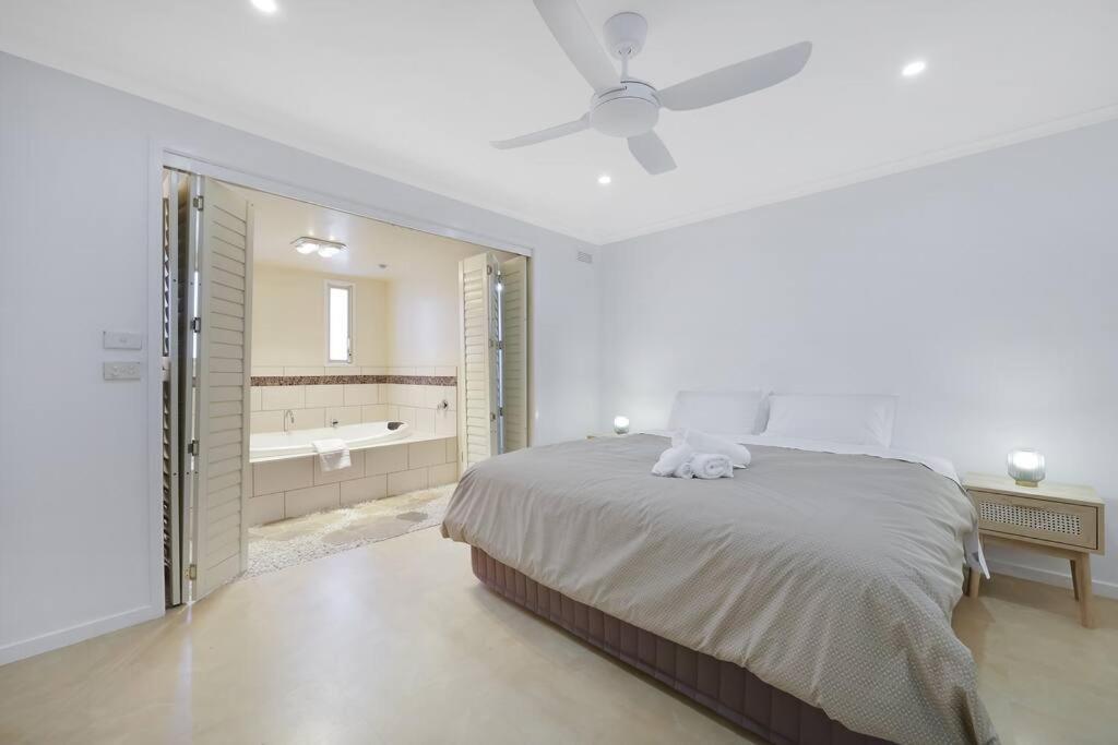 Logans - Beachhouse Holiday home *