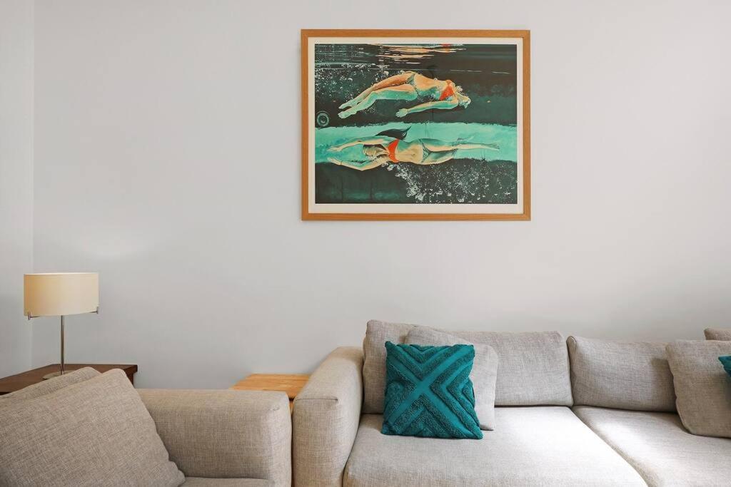 The Bay - Luxury By The Sea Apartment