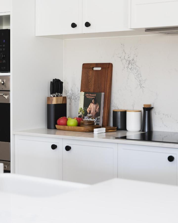 Holiday home 1 House - Award-winning Luxury 4 Bedroom Smart Warrnambool