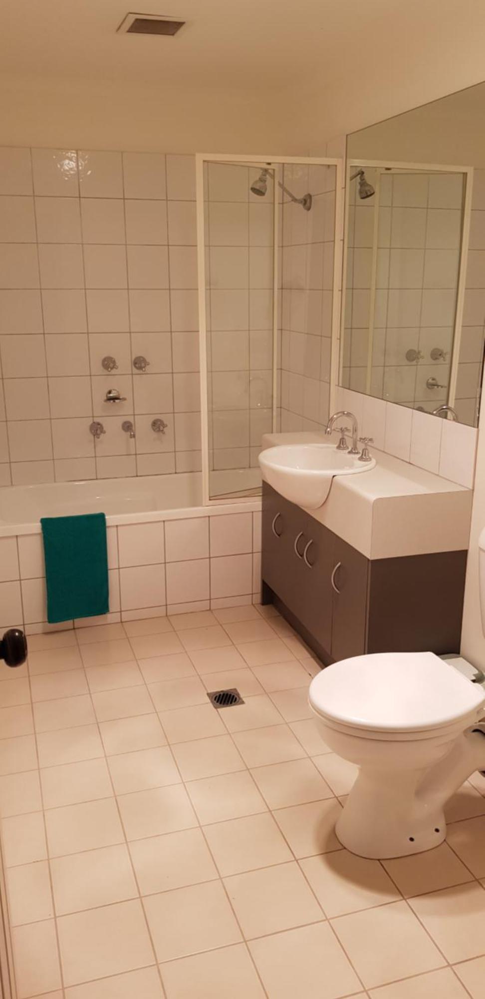 24 Gillies St Apartment *