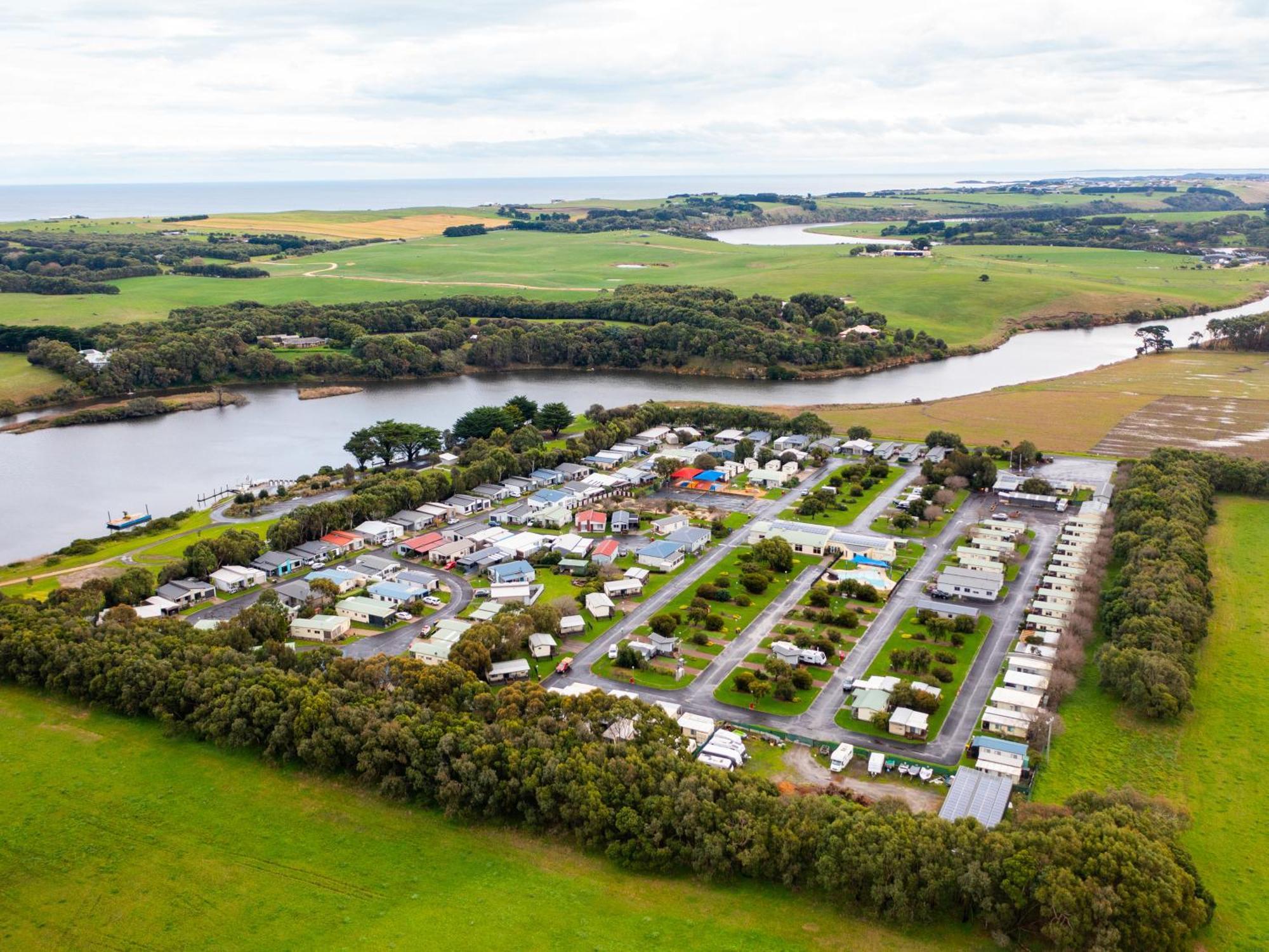 Nrma Riverside Holiday park