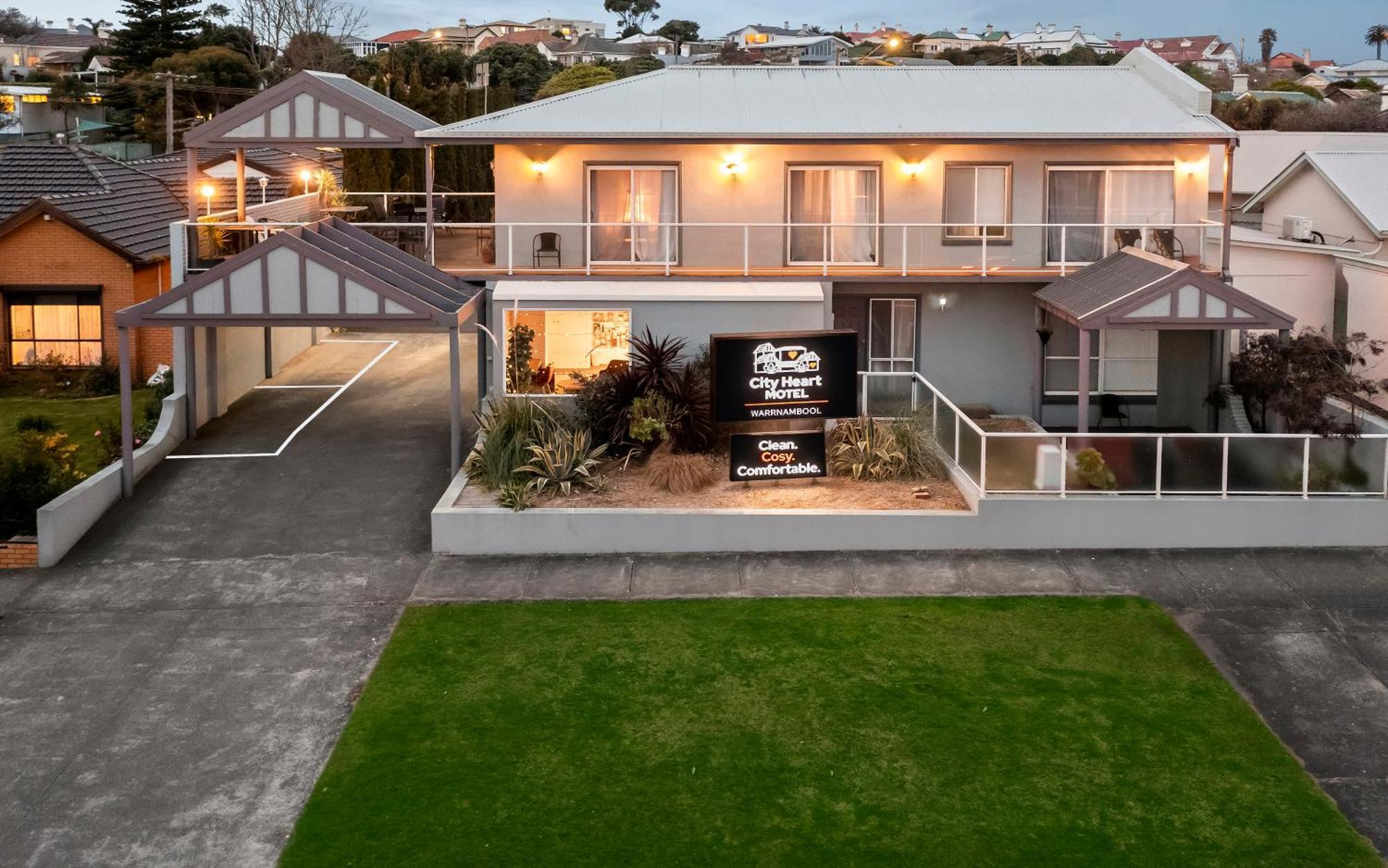 Heart 3* Warrnambool