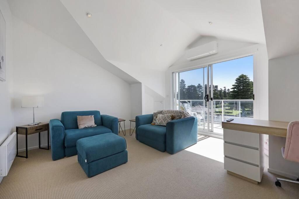 The Bay - Luxury By The Sea