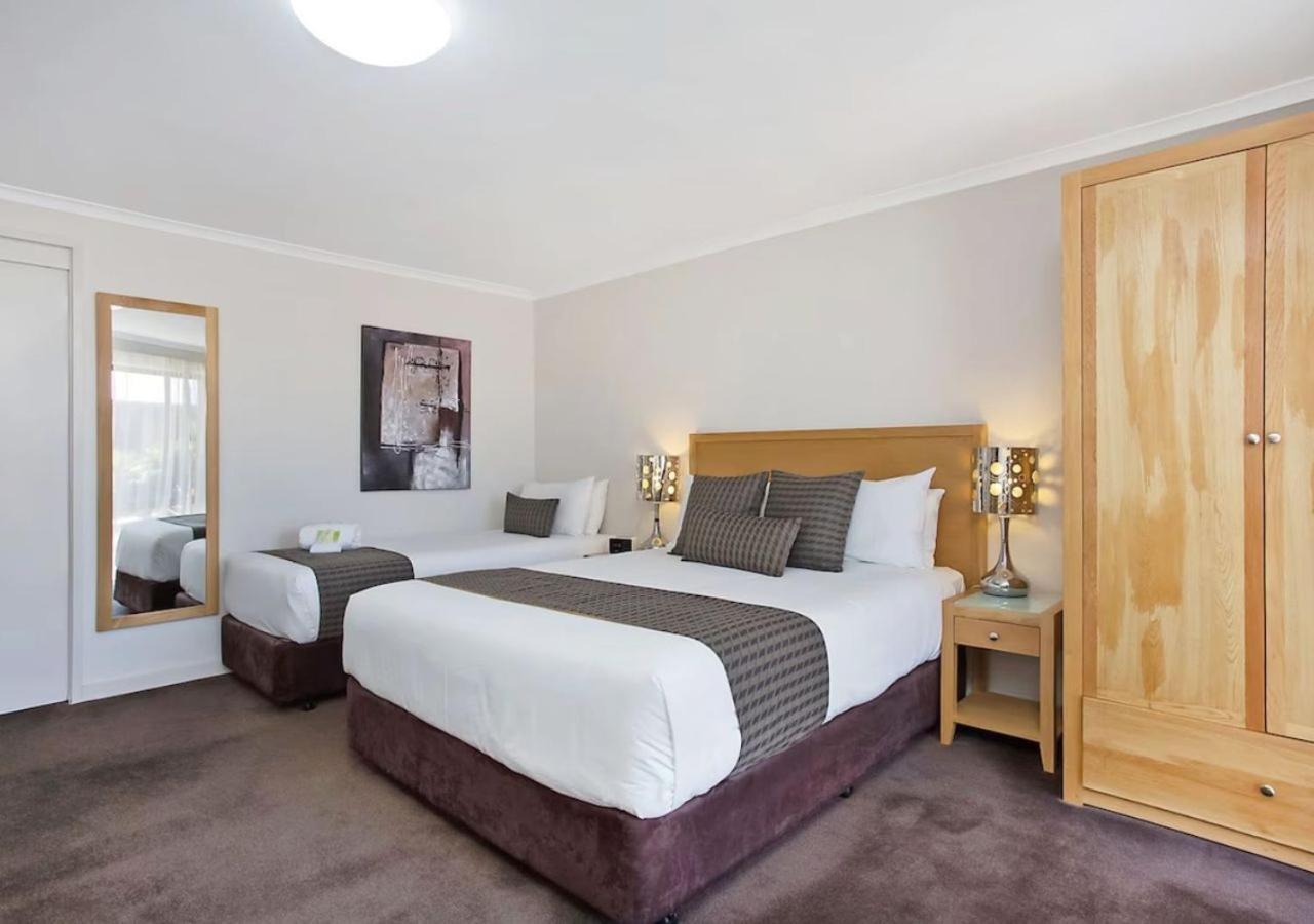 Hotel Mid Warrnambool