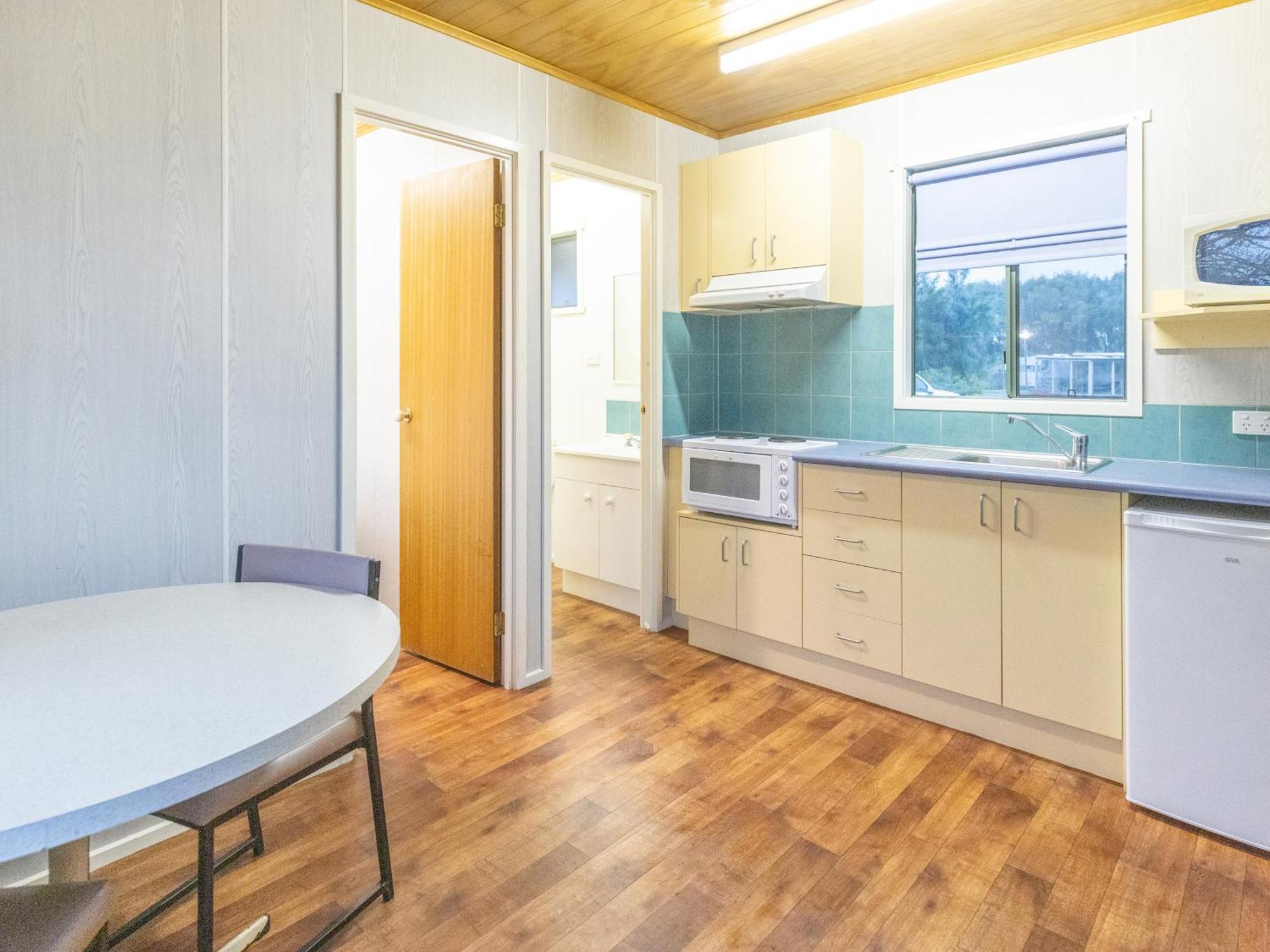 Nrma Riverside 4* Warrnambool