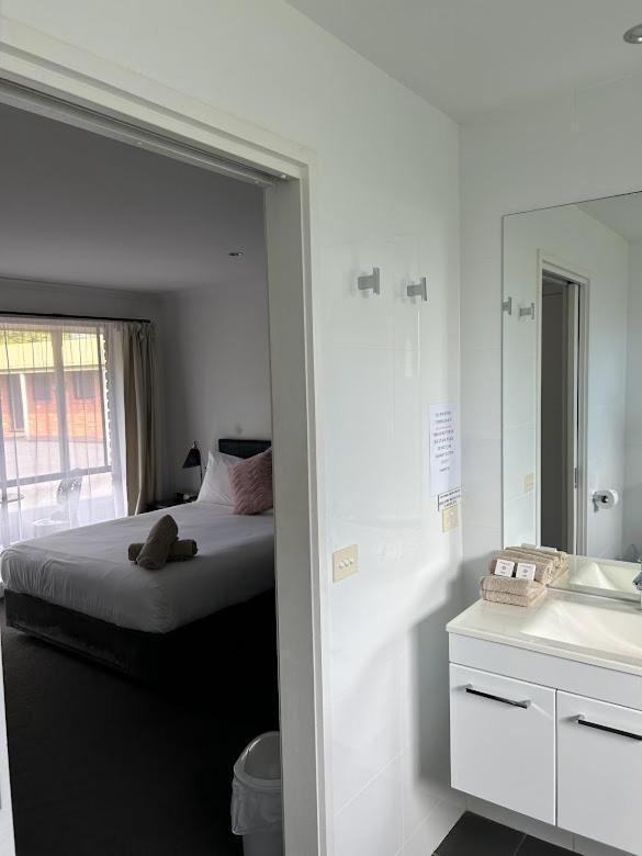 Western Colonial Village 3* Warrnambool