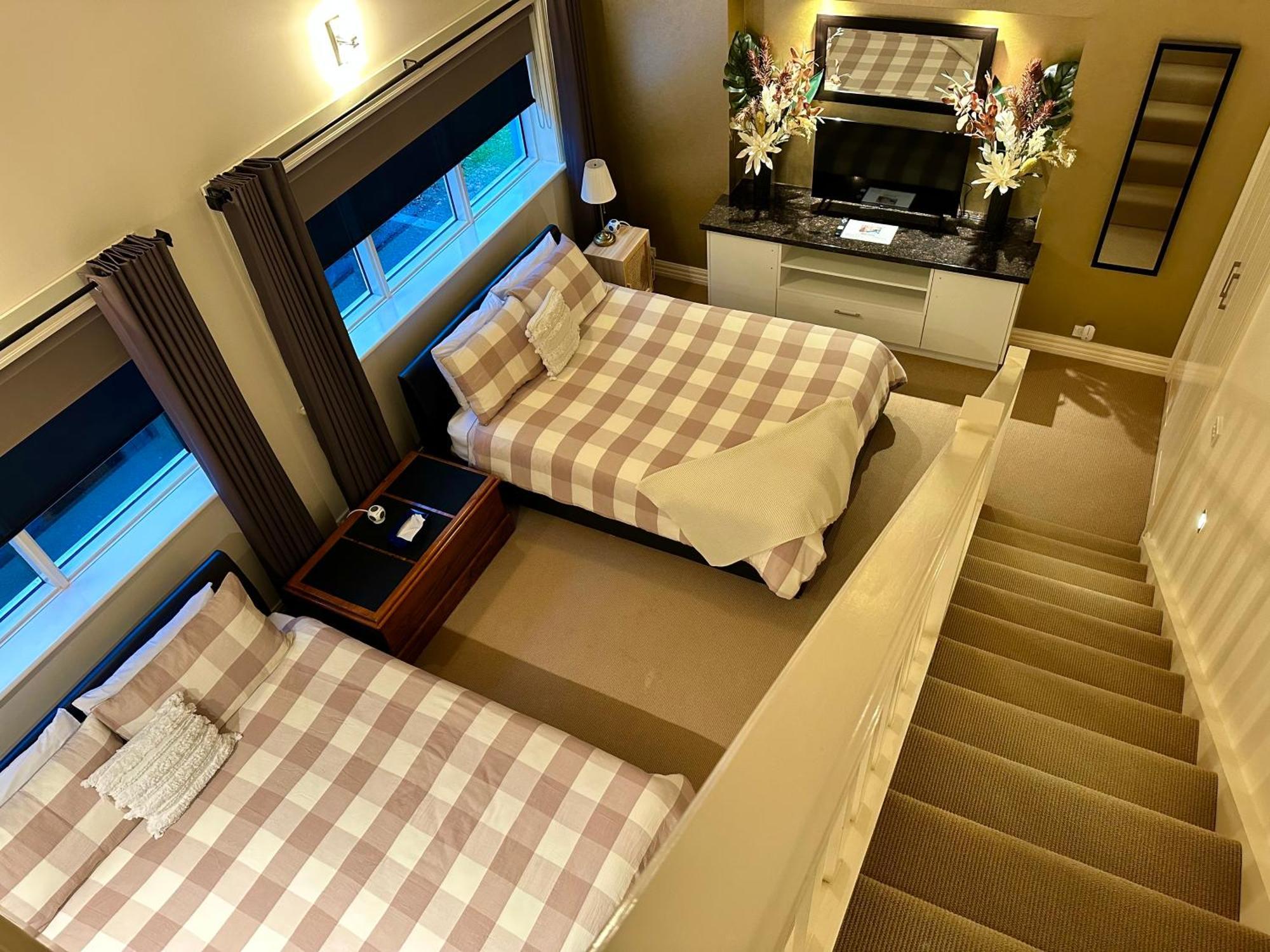 Austral Place 88 Via Merri River Holiday home *