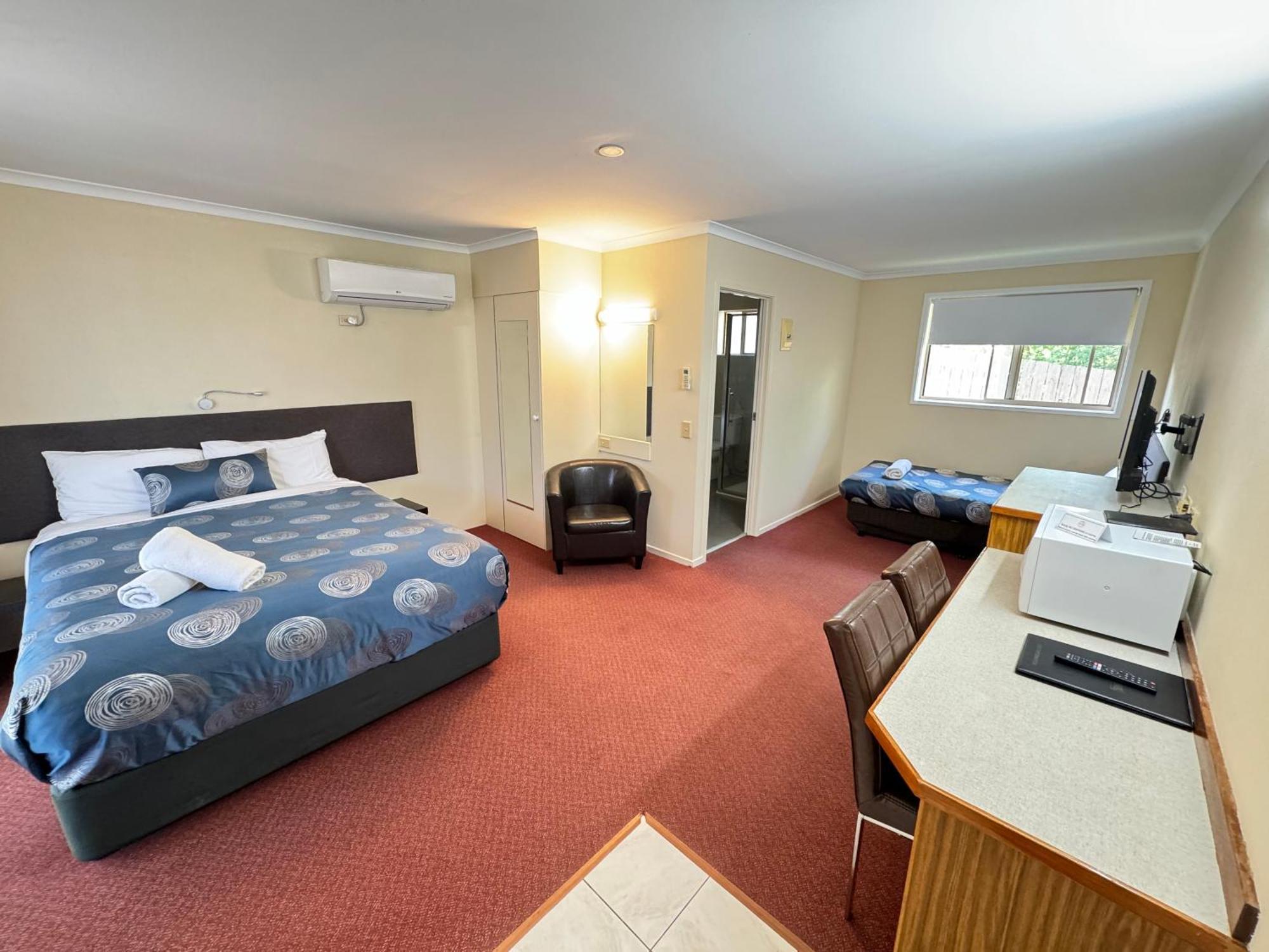 Aparthotel Blue Whale Motor &