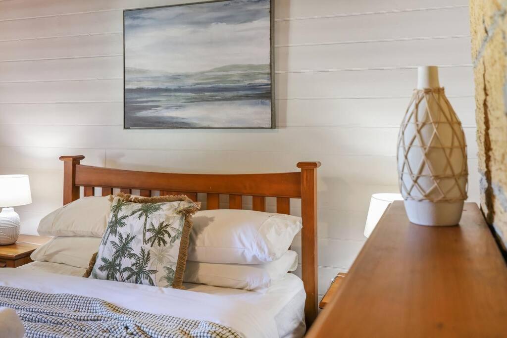 Spacious Four Bedroom House Sleeps 8