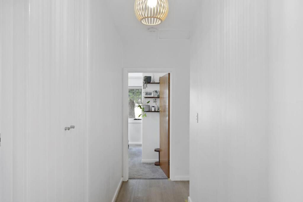 Holiday home 3 Bedroom, Pet Friendly Cbd *