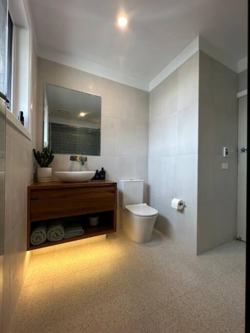 3 Bedroom, Pet Friendly Cbd * Warrnambool
