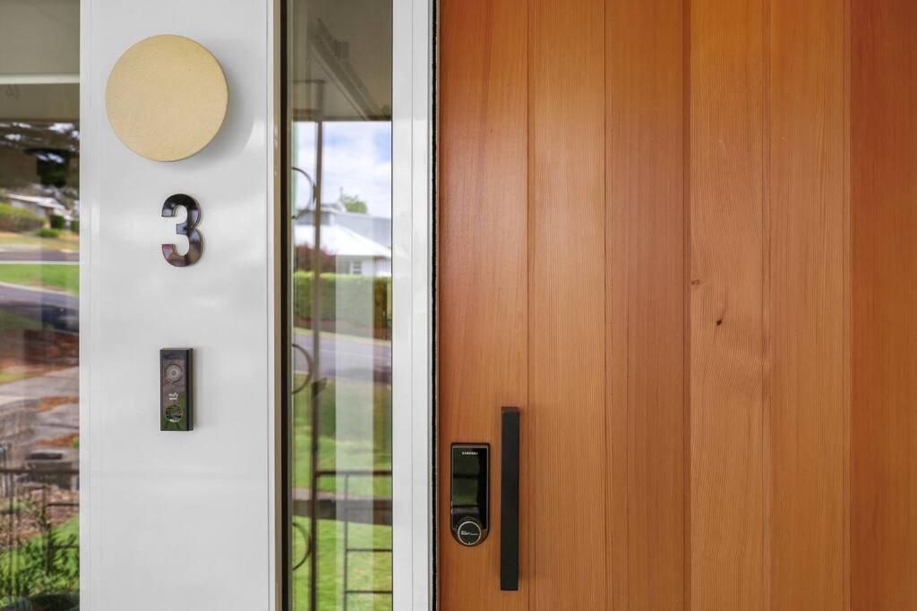 3 Bedroom, Pet Friendly Cbd