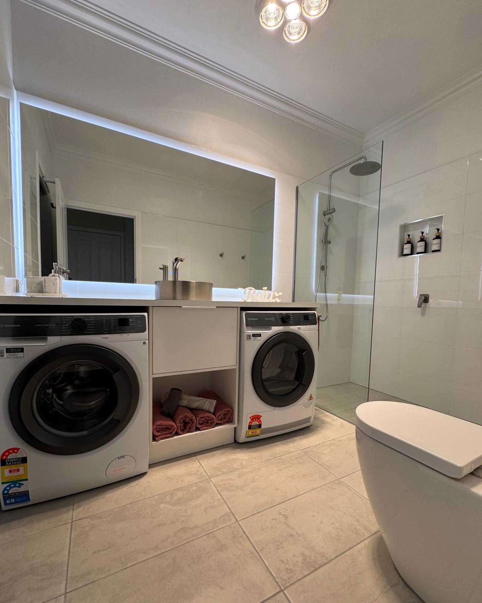 Banyan Place Aparthotel 4*