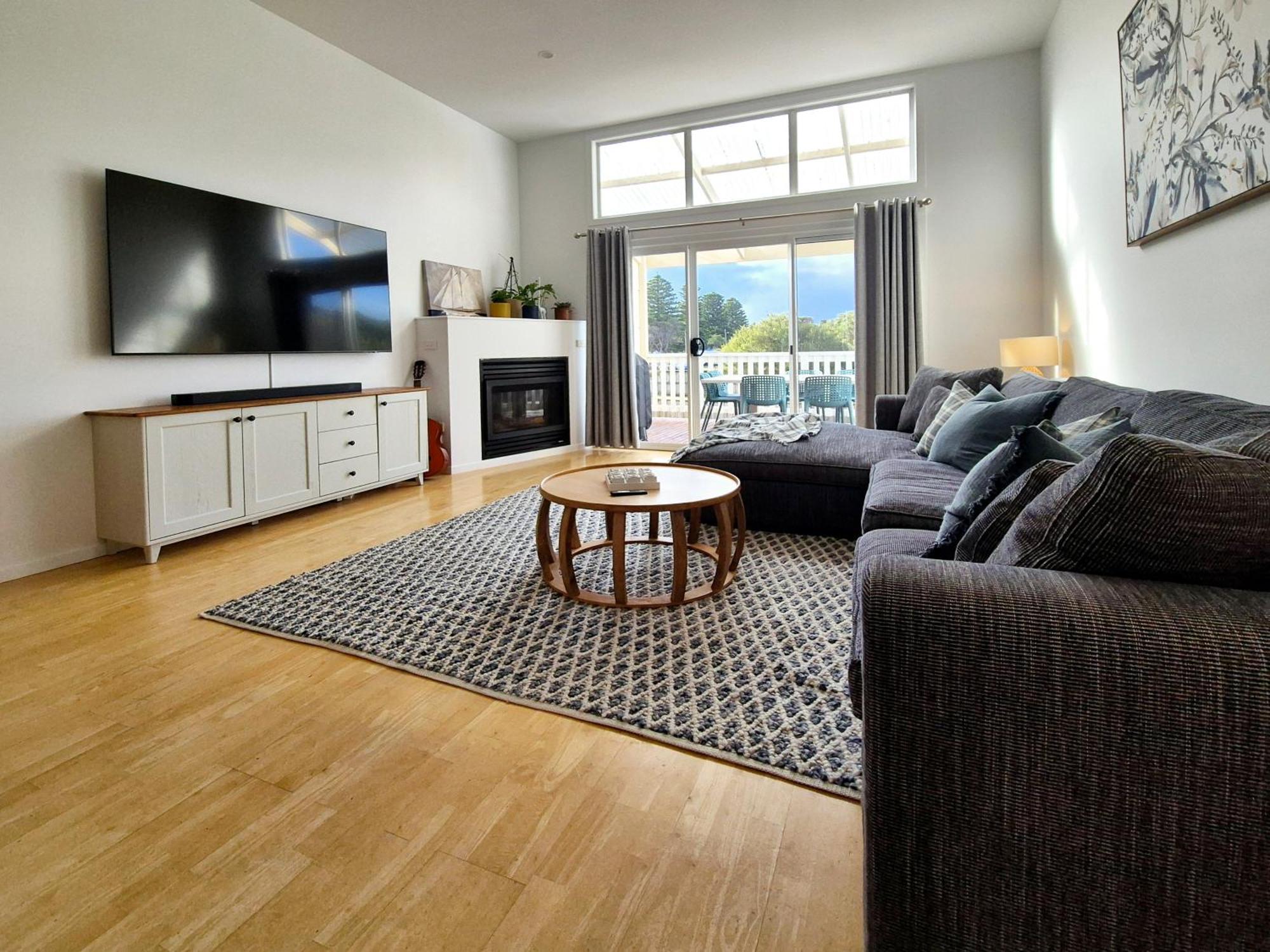 Four Bedroom Beachside Apartment