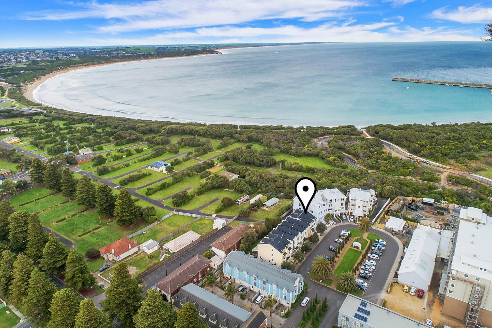 Four Bedroom Beachside Warrnambool