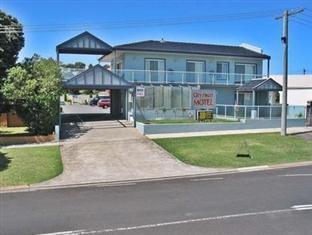Motel Heart 3*