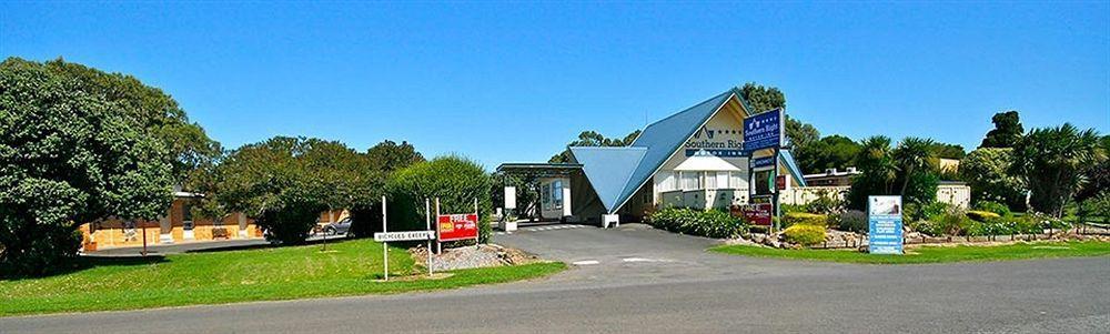 Southern Right Motor 3* Warrnambool